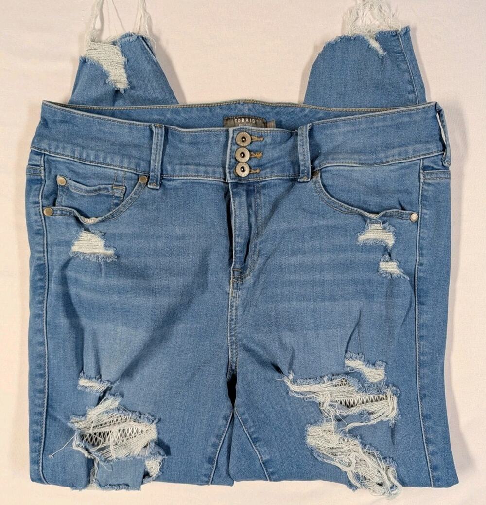 Torrid Jeans Womens 18R Super Soft Cropped Jegging Distressed Mesh Raw Hem